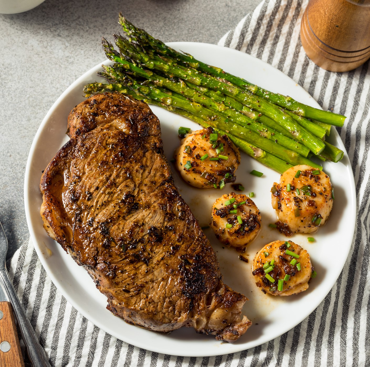 Surf 'n Turf Scallions