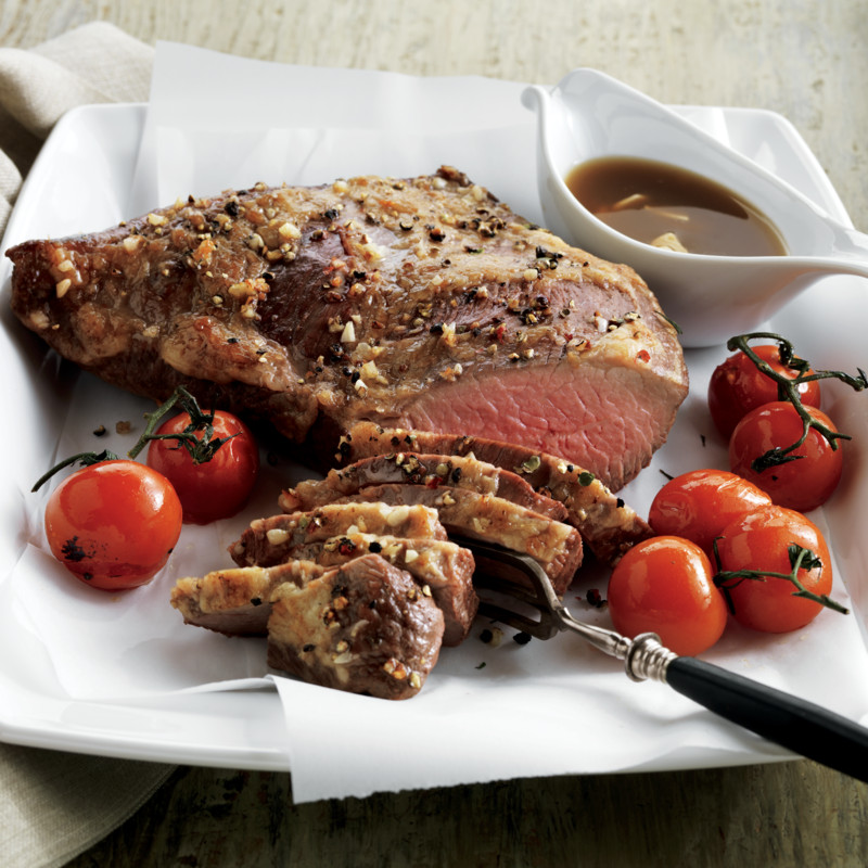 Pepper-crusted Tri-tip Roast with Garlic-sherry Sauce