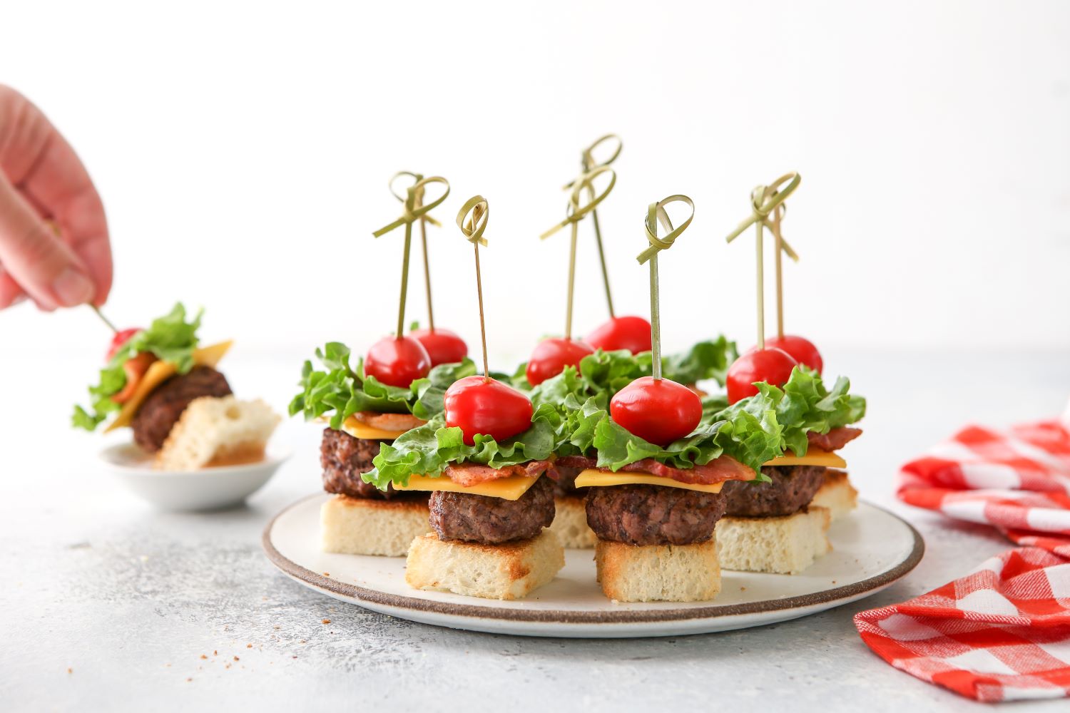 Bacon Cheeseburger Skewers